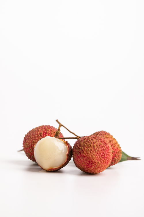 白底桂味荔枝夏季水果美食摄影图 摄影